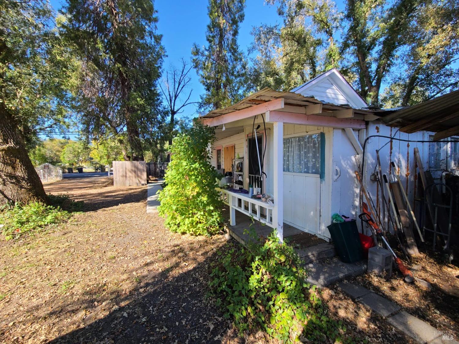 Detail Gallery Image 34 of 43 For 75589 Covelo Rd, Covelo,  CA 95428 - 2 Beds | 1 Baths