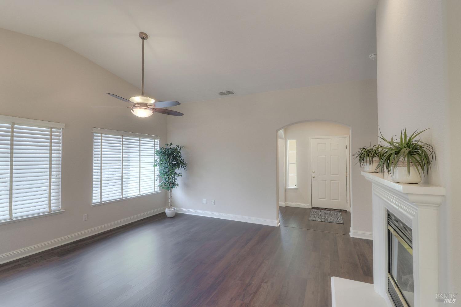 Detail Gallery Image 11 of 85 For 402 Branchwood Dr, Rio Vista,  CA 94571 - 2 Beds | 2 Baths