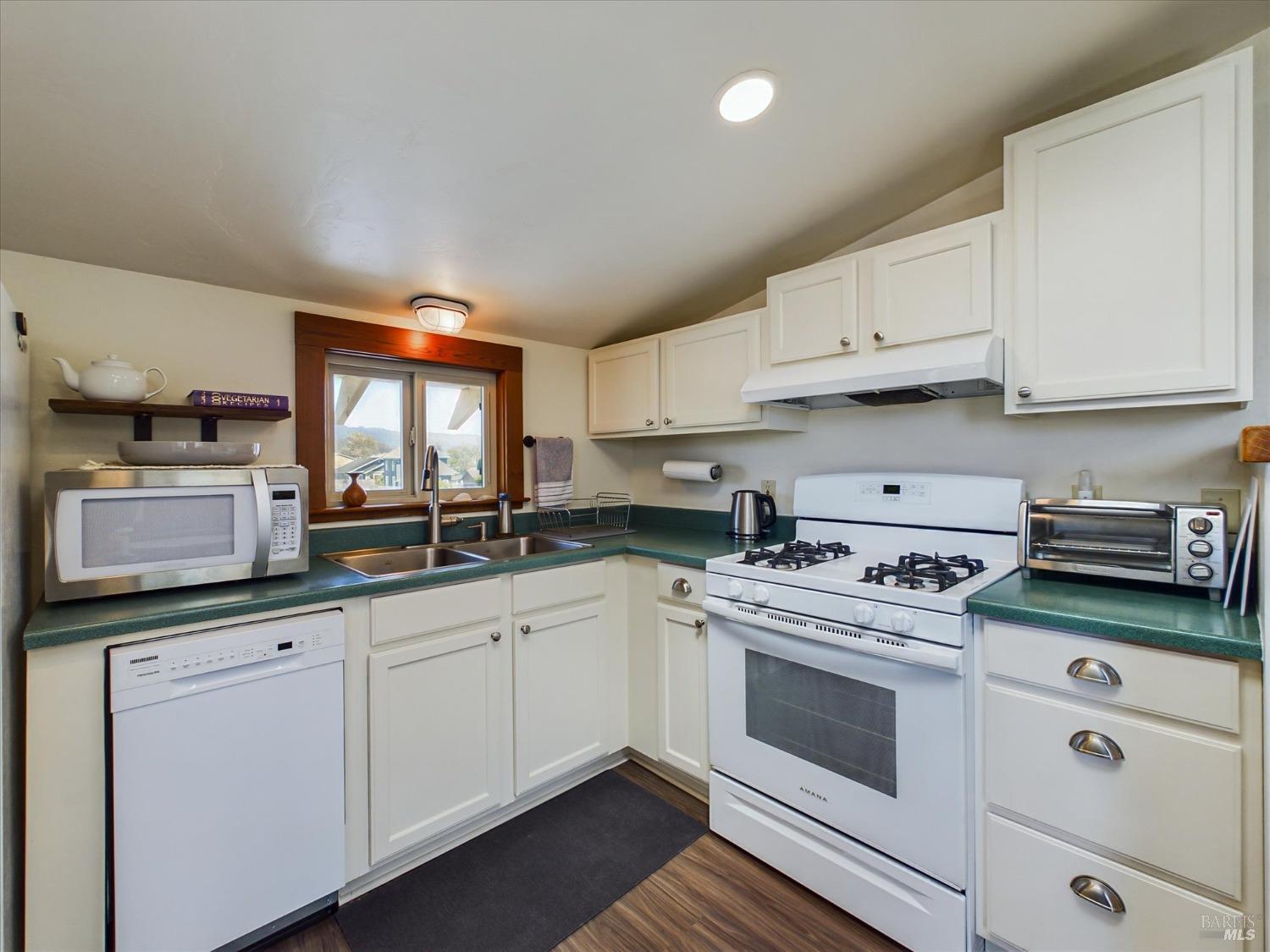 Detail Gallery Image 81 of 81 For 1624 13th St, Arcata,  CA 95521 - 3 Beds | 2 Baths