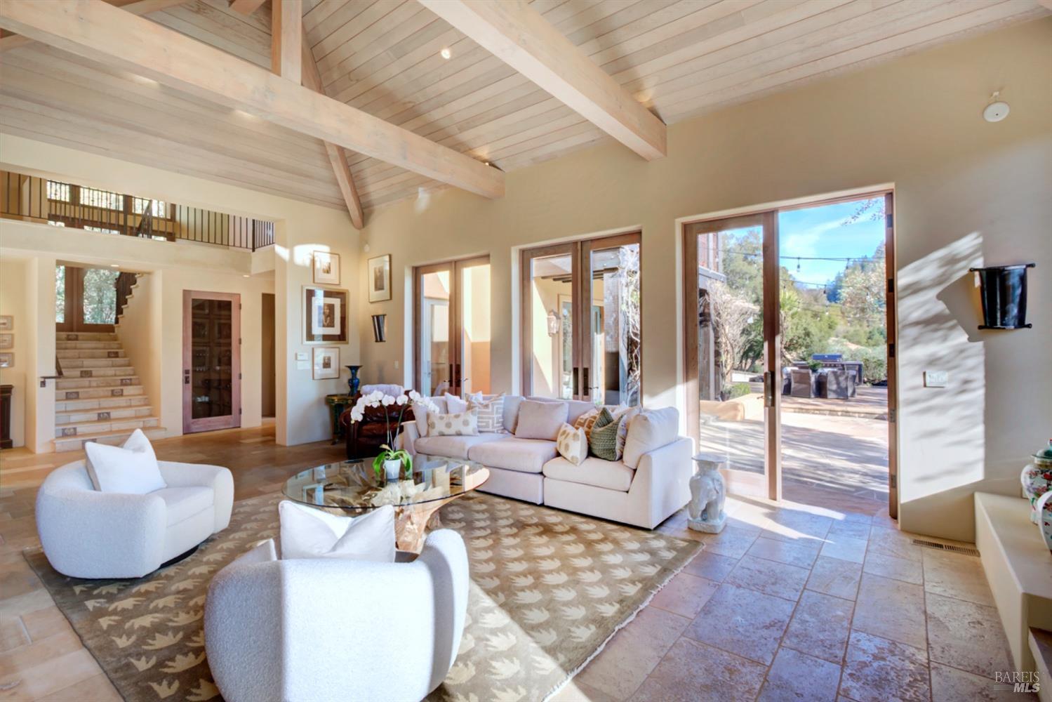 Detail Gallery Image 9 of 76 For 8320 Franz Valley Rd, Calistoga,  CA 94515 - 8 Beds | 8/2 Baths