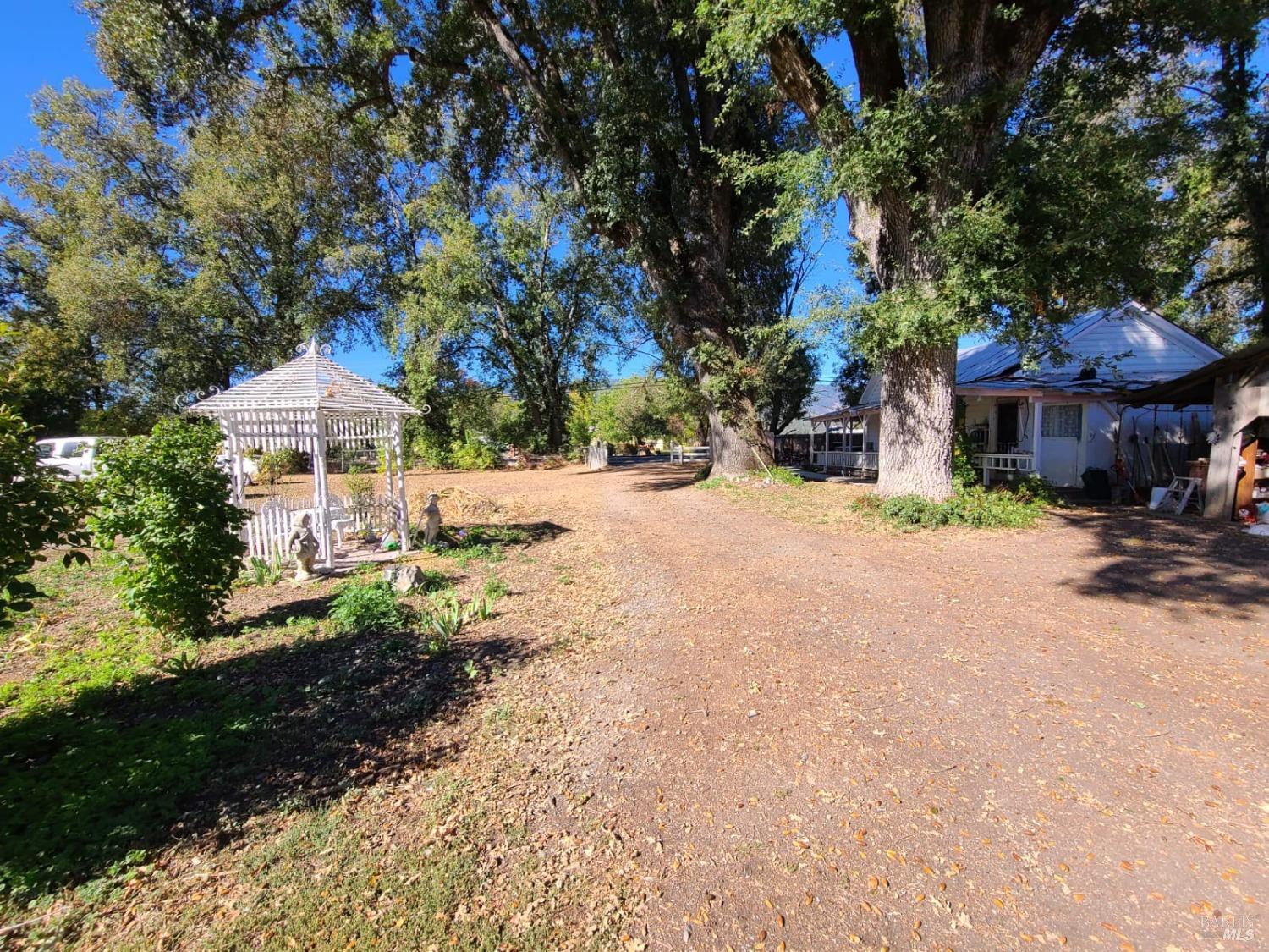 Detail Gallery Image 29 of 43 For 75589 Covelo Rd, Covelo,  CA 95428 - 2 Beds | 1 Baths