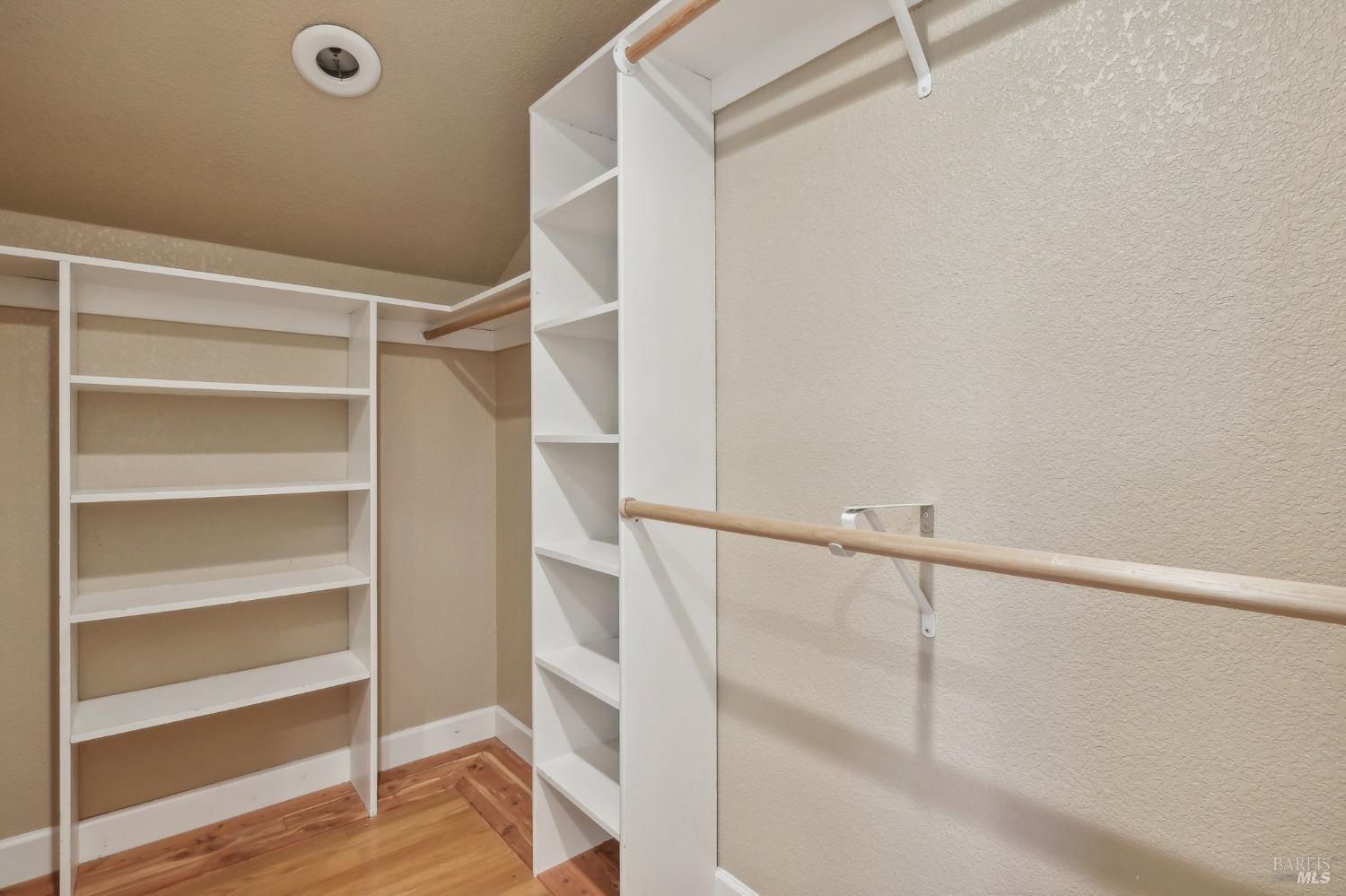 Detail Gallery Image 35 of 58 For 3557 Crownridge Ct, Fairfield,  CA 94534 - 4 Beds | 2/1 Baths