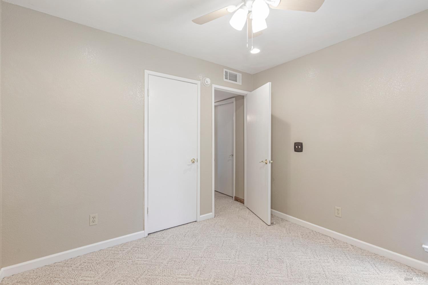 Detail Gallery Image 17 of 26 For 2709 Ivy Ln, Antioch,  CA 94531 - 3 Beds | 2 Baths