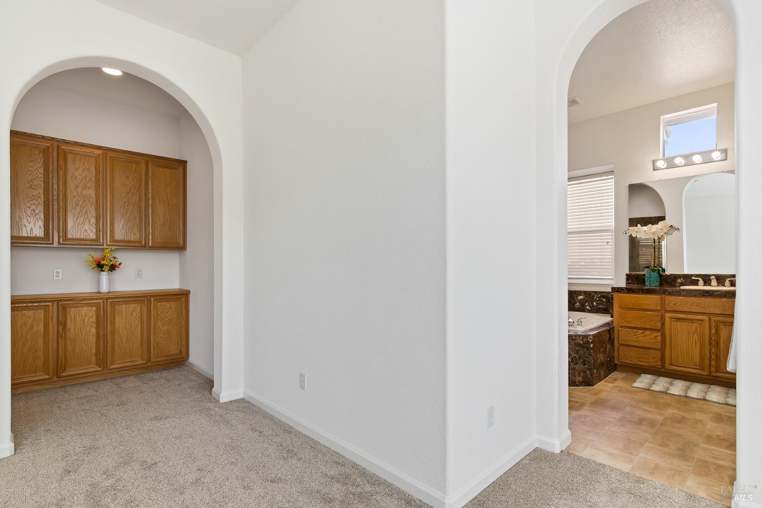 Detail Gallery Image 30 of 69 For 430 Western Hills Gln, Rio Vista,  CA 94571 - 2 Beds | 2/1 Baths