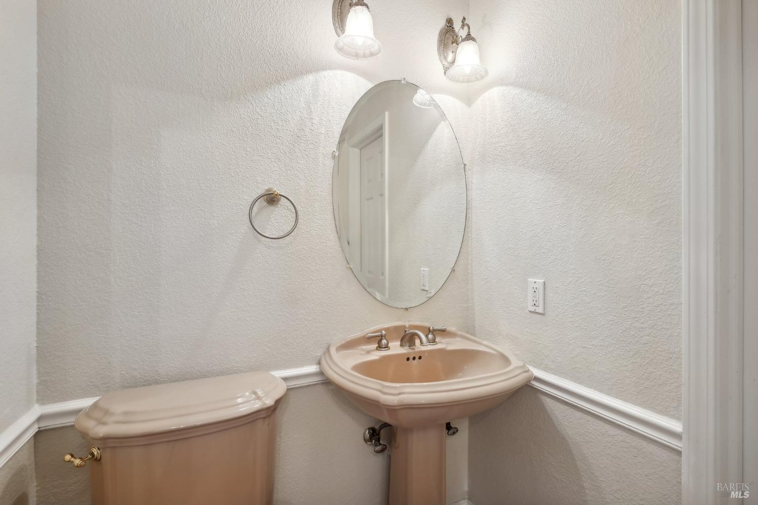 Detail Gallery Image 23 of 58 For 3557 Crownridge Ct, Fairfield,  CA 94534 - 4 Beds | 2/1 Baths