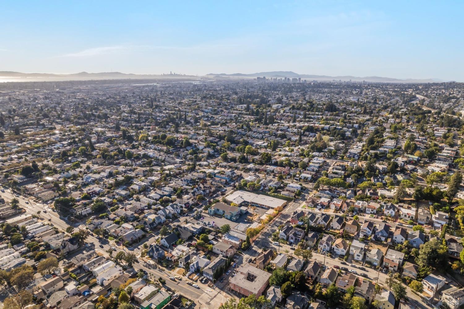 Detail Gallery Image 39 of 40 For 5315 Brann St, Oakland,  CA 94619 - 2 Beds | 1 Baths