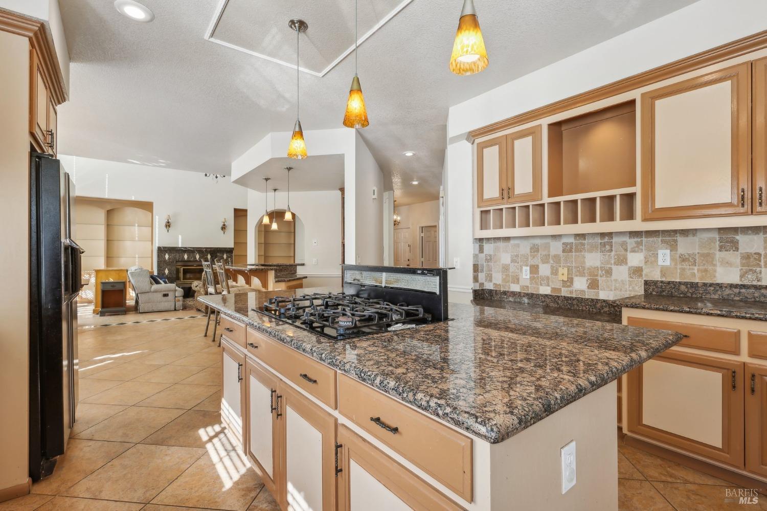 Detail Gallery Image 17 of 58 For 3557 Crownridge Ct, Fairfield,  CA 94534 - 4 Beds | 2/1 Baths