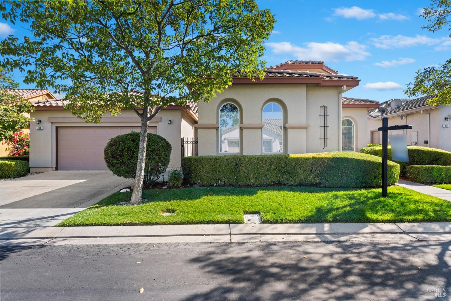 Detail Gallery Image 1 of 69 For 430 Western Hills Gln, Rio Vista,  CA 94571 - 2 Beds | 2/1 Baths