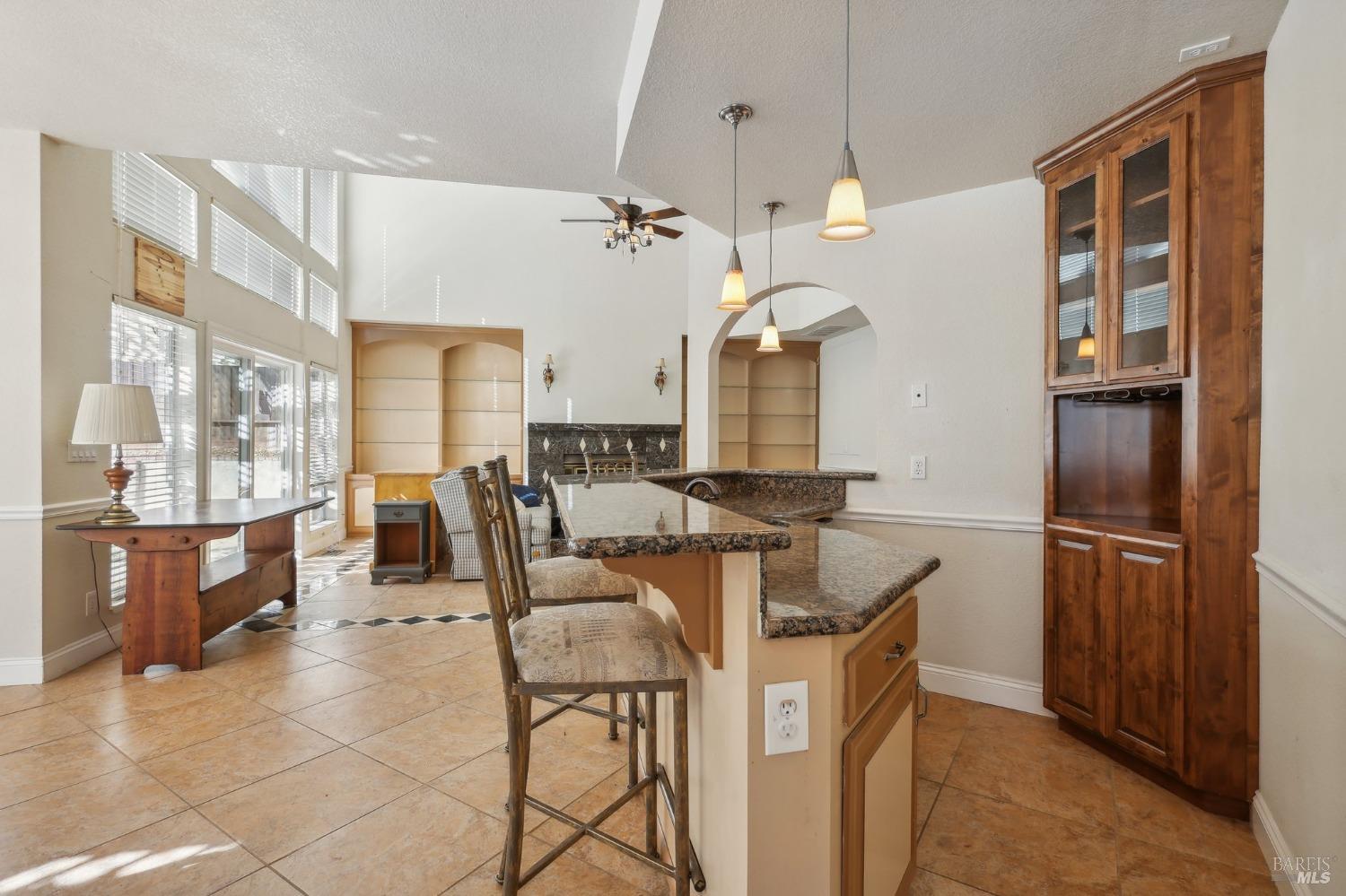 Detail Gallery Image 15 of 58 For 3557 Crownridge Ct, Fairfield,  CA 94534 - 4 Beds | 2/1 Baths