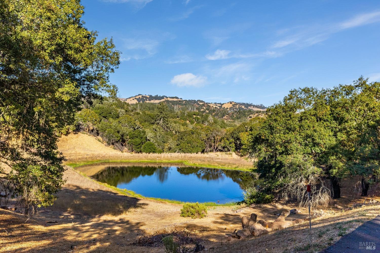 Detail Gallery Image 82 of 86 For 8373 Singing Hills Trl, Santa Rosa,  CA 95404 - 3 Beds | 3/1 Baths