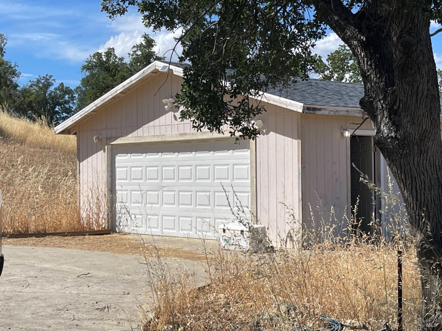 Detail Gallery Image 18 of 23 For 2564 Indian Hill Rd, Clearlake Oaks,  CA 95423 - 3 Beds | 2 Baths