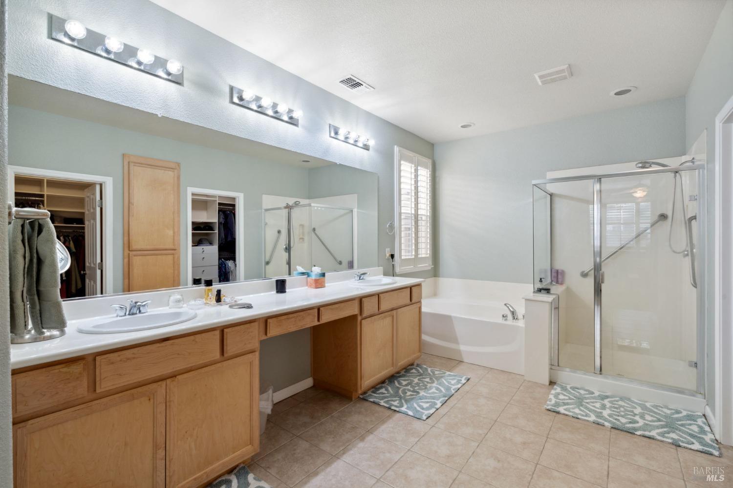 Detail Gallery Image 21 of 38 For 1125 Bello Dr, Dixon,  CA 95620 - 4 Beds | 2/1 Baths