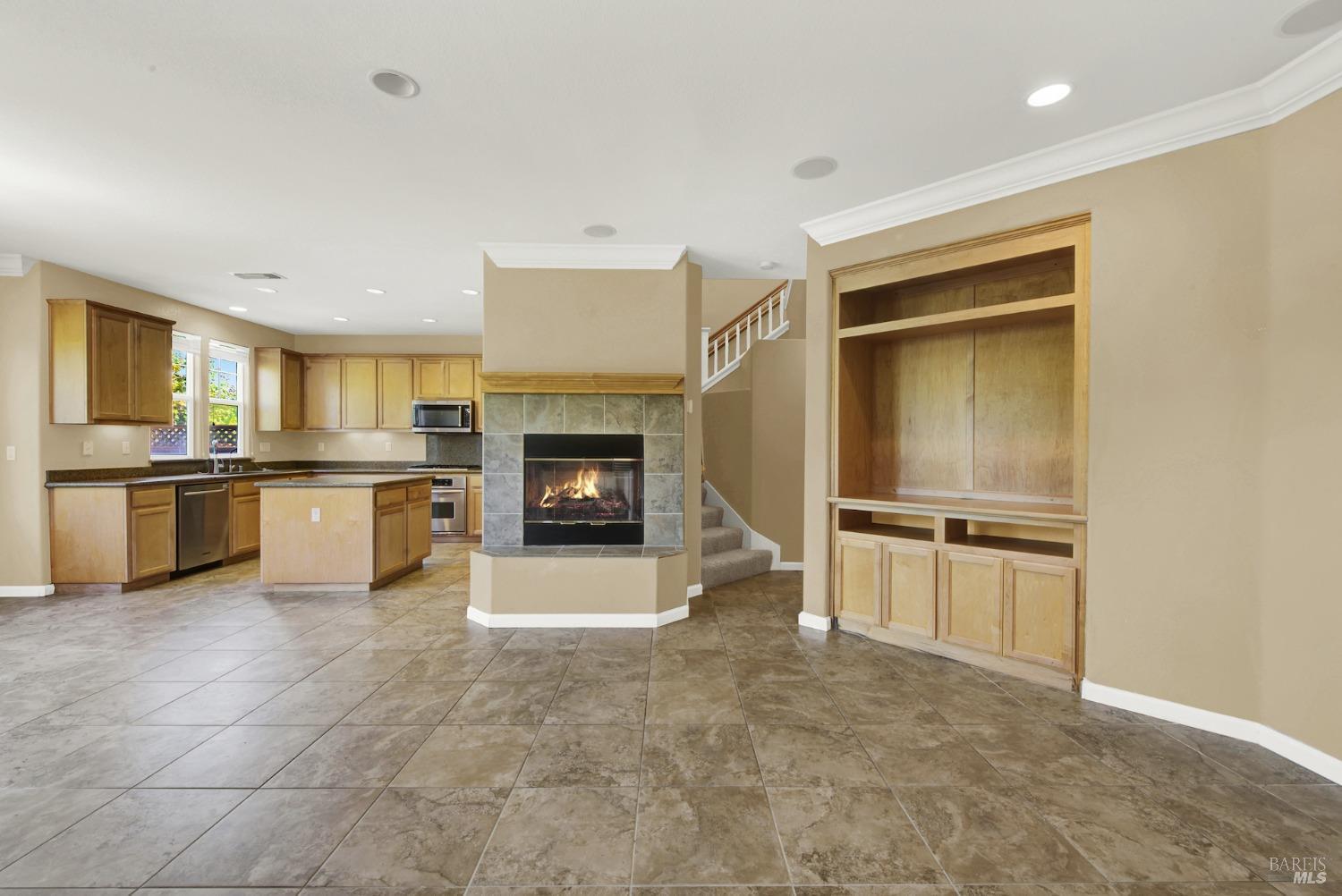 Detail Gallery Image 18 of 81 For 8380 Bennington Ct, Vallejo,  CA 94591 - 3 Beds | 2/1 Baths