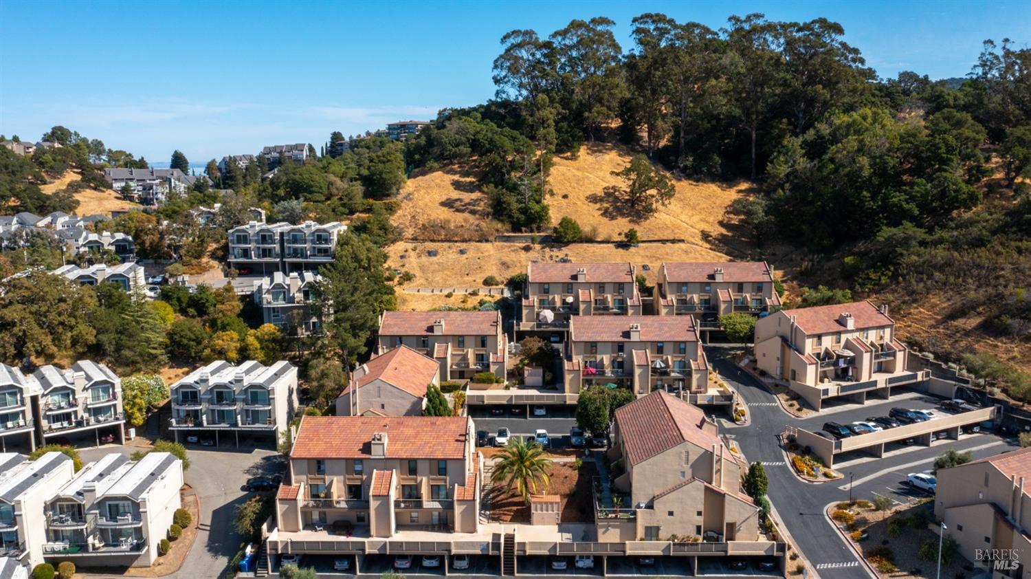 Detail Gallery Image 38 of 39 For 100 Marin Center Dr #22,  San Rafael,  CA 94903 - 2 Beds | 1/1 Baths