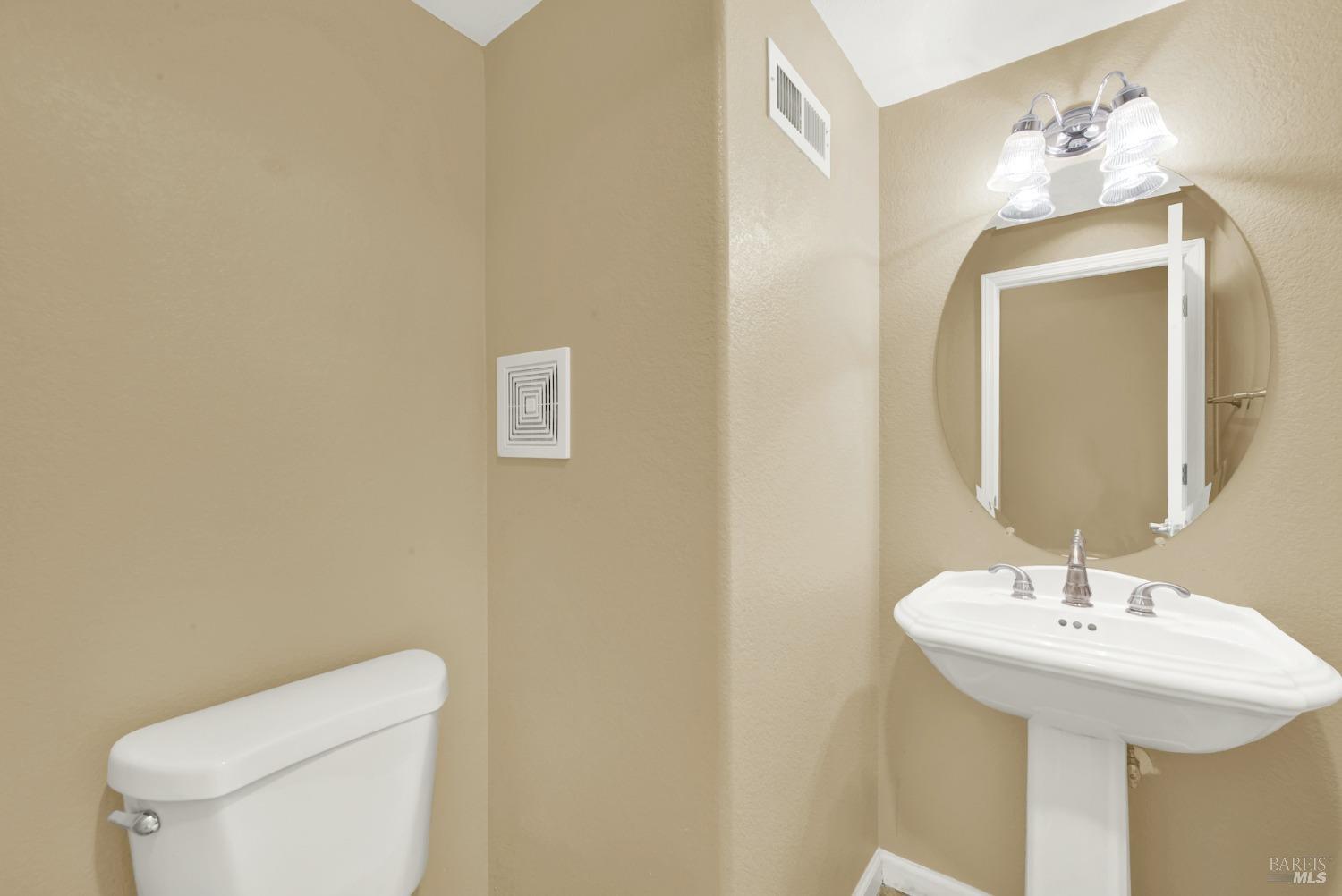 Detail Gallery Image 37 of 81 For 8380 Bennington Ct, Vallejo,  CA 94591 - 3 Beds | 2/1 Baths