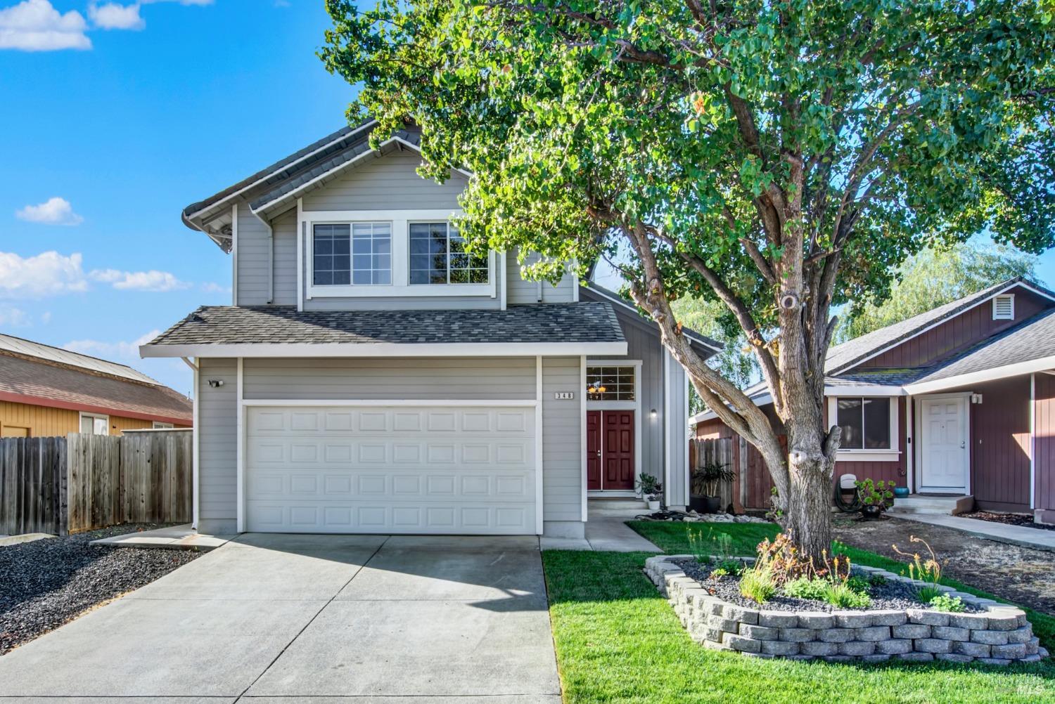 Detail Gallery Image 1 of 75 For 348 Zachary Dr, Vacaville,  CA 95687 - 4 Beds | 2/1 Baths