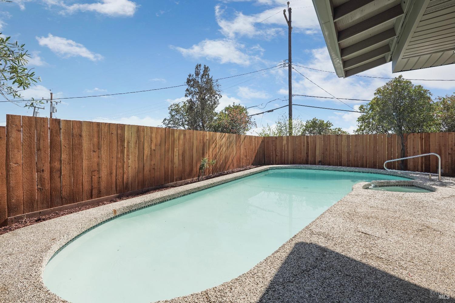 Flores Way, Rio Vista, California image 44