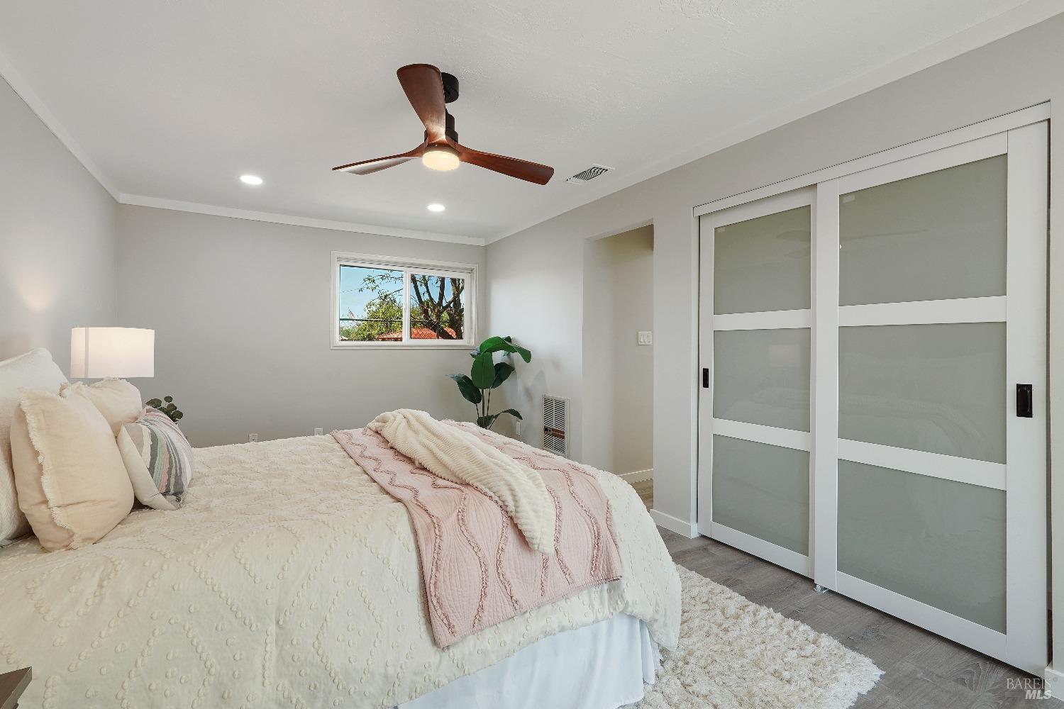 Flores Way, Rio Vista, California image 36