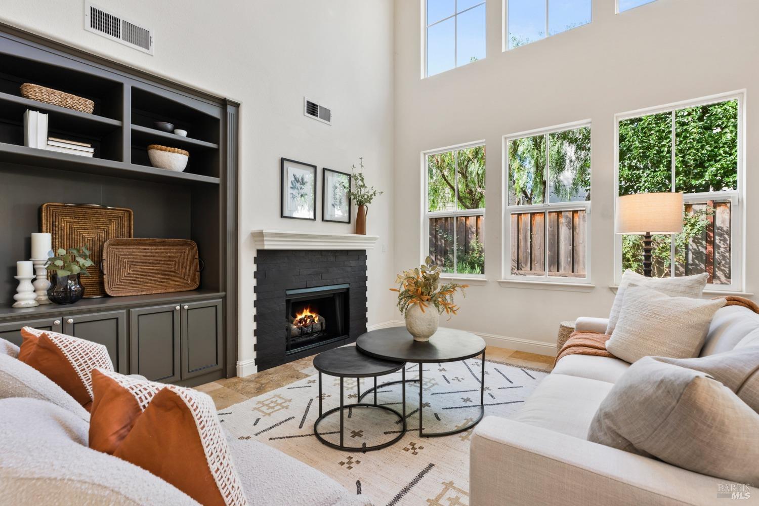 Detail Gallery Image 1 of 34 For 12 Azalea Pl, Novato,  CA 94949 - 4 Beds | 3/1 Baths