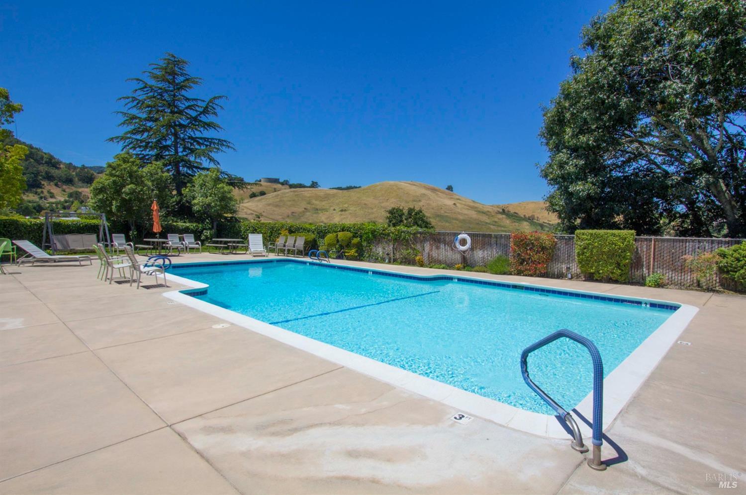 Detail Gallery Image 30 of 30 For Address Is Not Disclosed, Novato,  CA 94949 - 2 Beds | 2 Baths