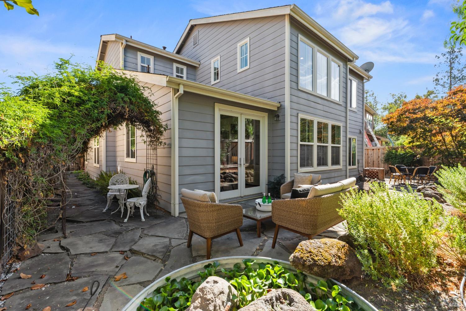 Detail Gallery Image 30 of 34 For 12 Azalea Pl, Novato,  CA 94949 - 4 Beds | 3/1 Baths