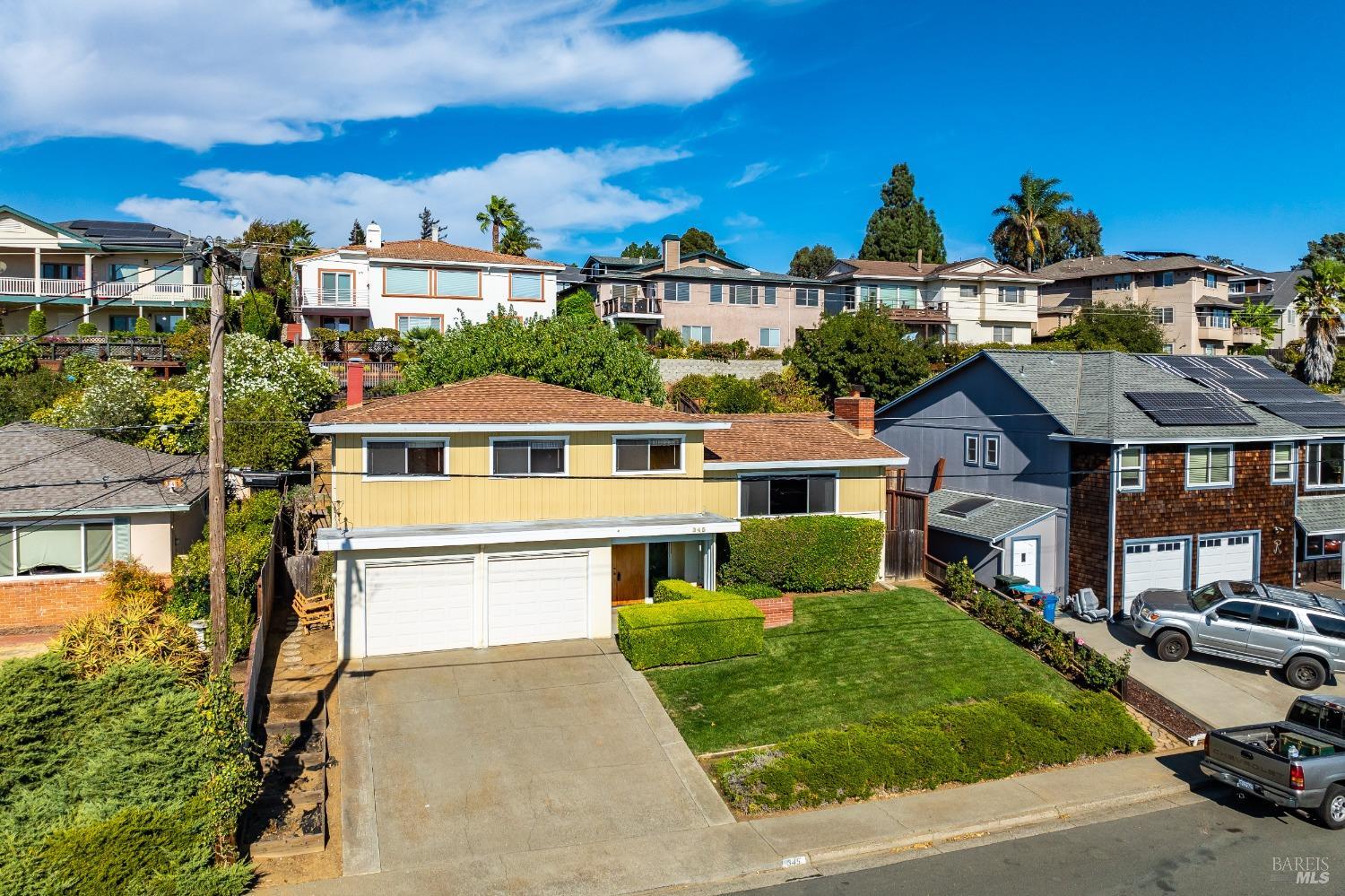 Detail Gallery Image 51 of 69 For 345 E O St, Benicia,  CA 94510 - 4 Beds | 2/1 Baths