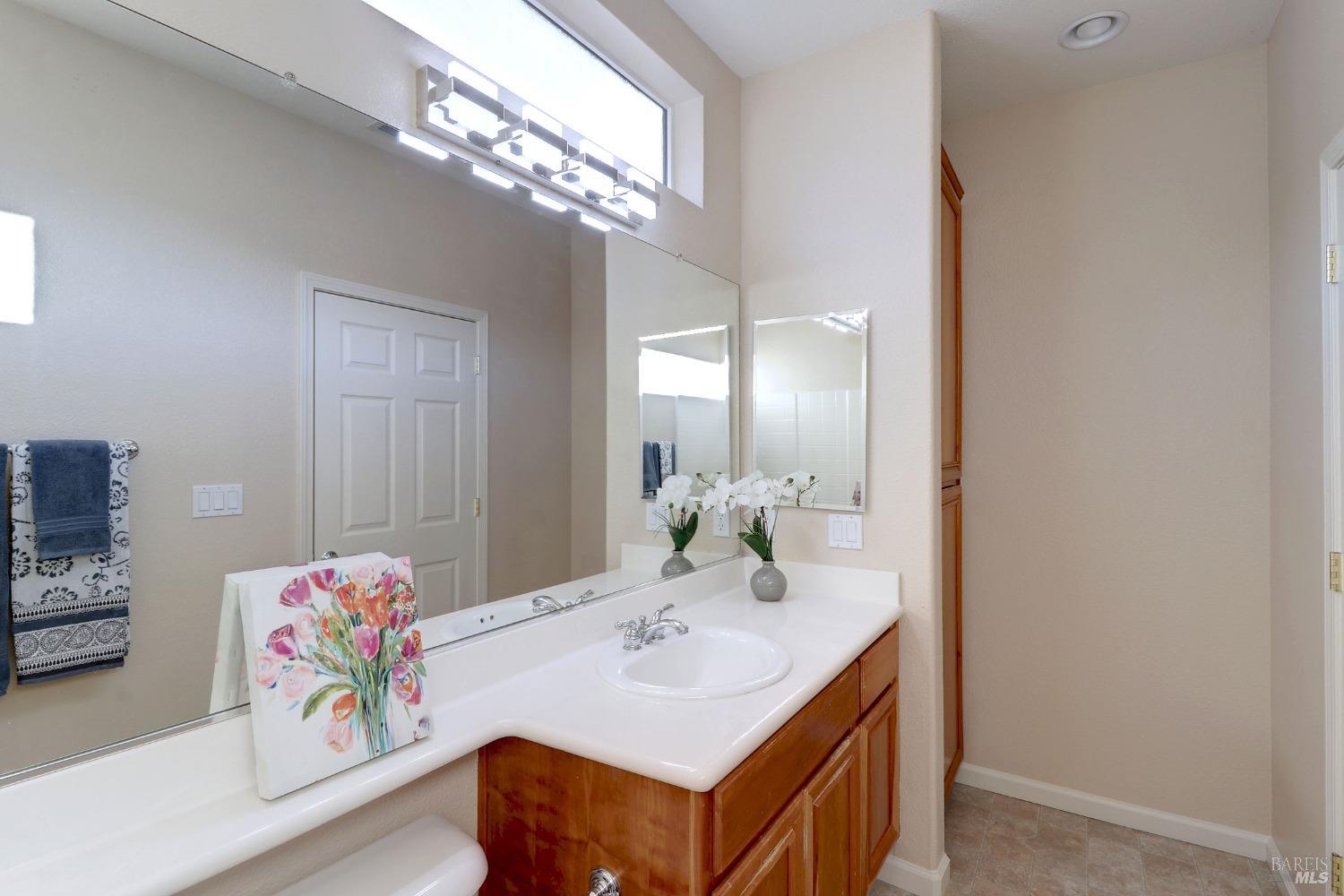 Detail Gallery Image 39 of 80 For 331 Canyon Springs Dr, Rio Vista,  CA 94571 - 2 Beds | 2 Baths