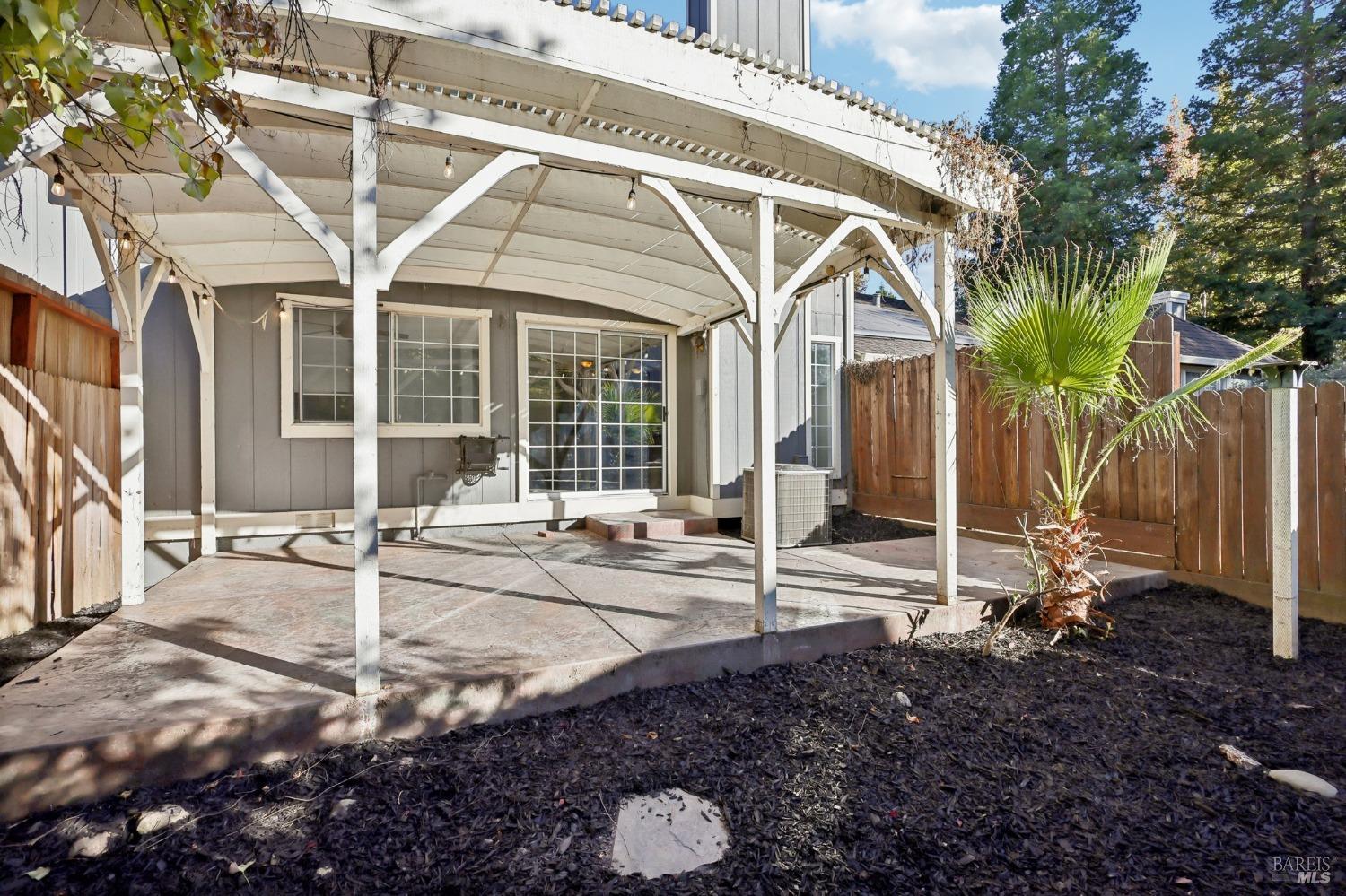 Detail Gallery Image 41 of 55 For 985 Scenic Pl, Pleasant Hill,  CA 94523 - 3 Beds | 2/1 Baths