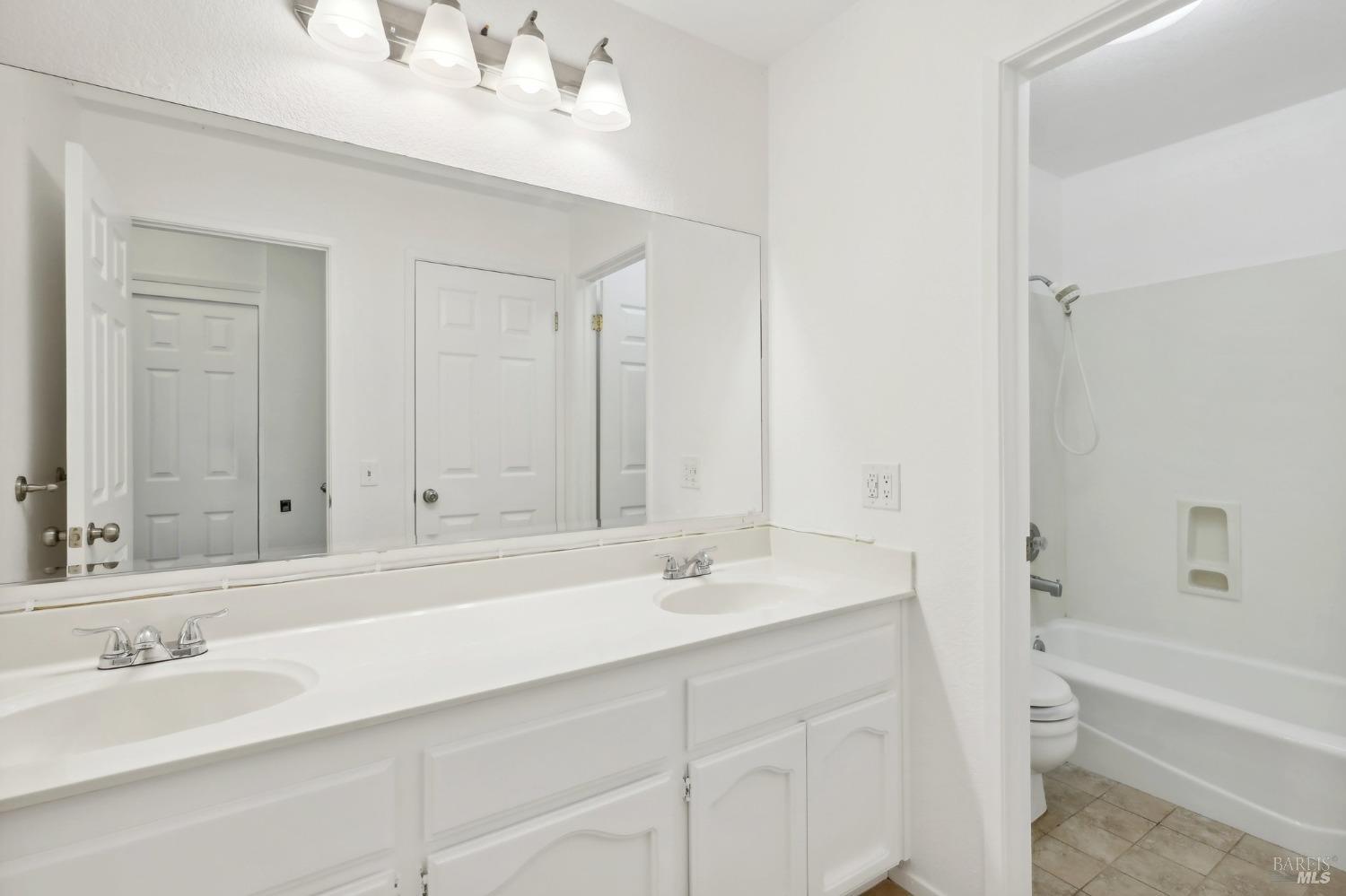 Detail Gallery Image 21 of 55 For 985 Scenic Pl, Pleasant Hill,  CA 94523 - 3 Beds | 2/1 Baths