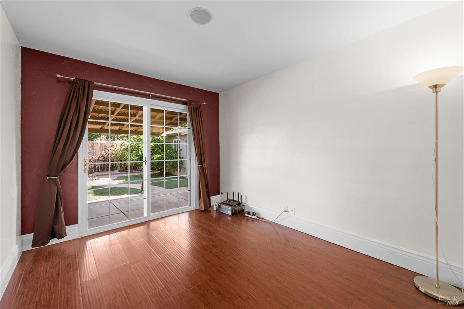 Detail Gallery Image 21 of 36 For 172 Markham Ave, Vacaville,  CA 95688 - 3 Beds | 2 Baths