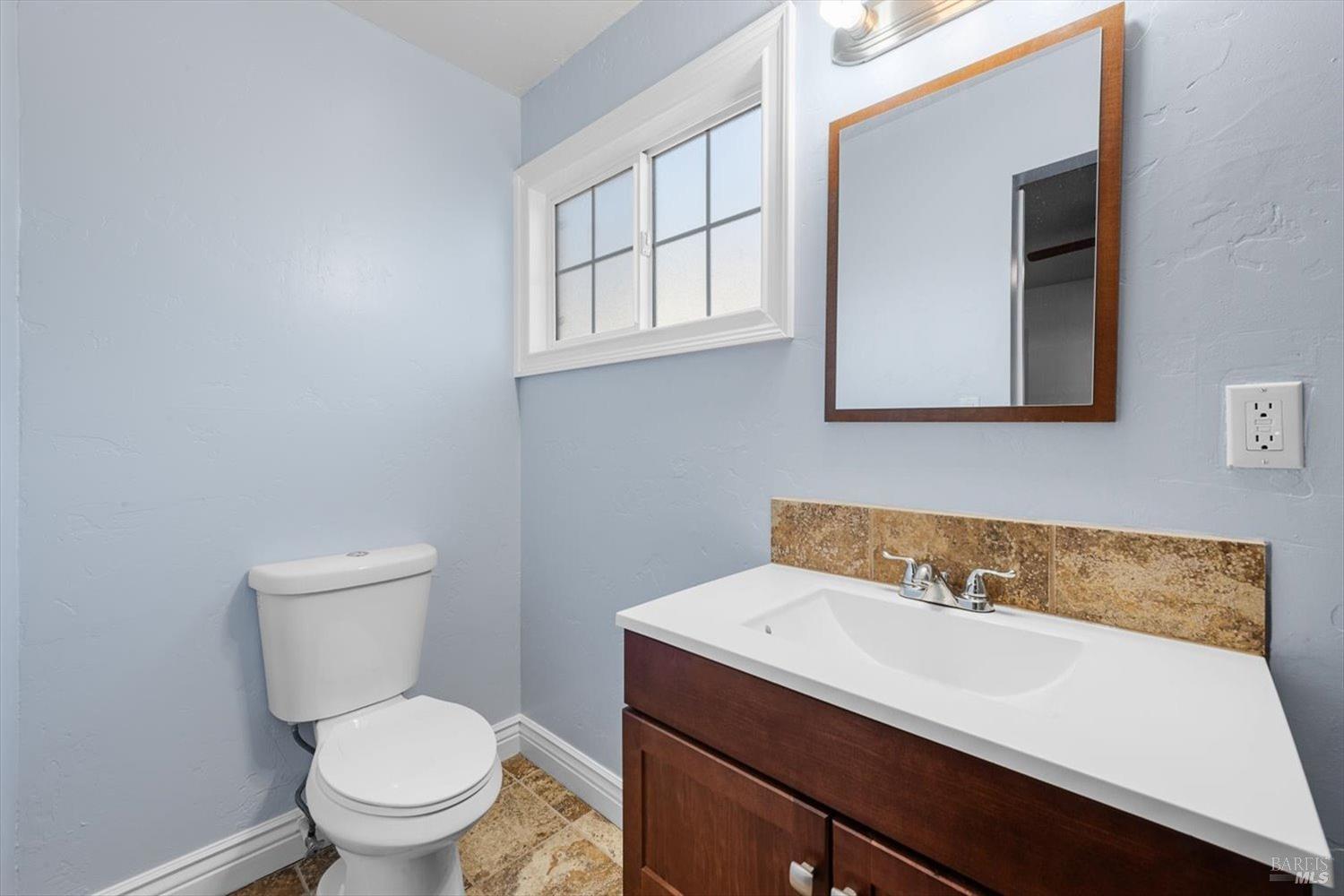 Detail Gallery Image 18 of 36 For 172 Markham Ave, Vacaville,  CA 95688 - 3 Beds | 2 Baths