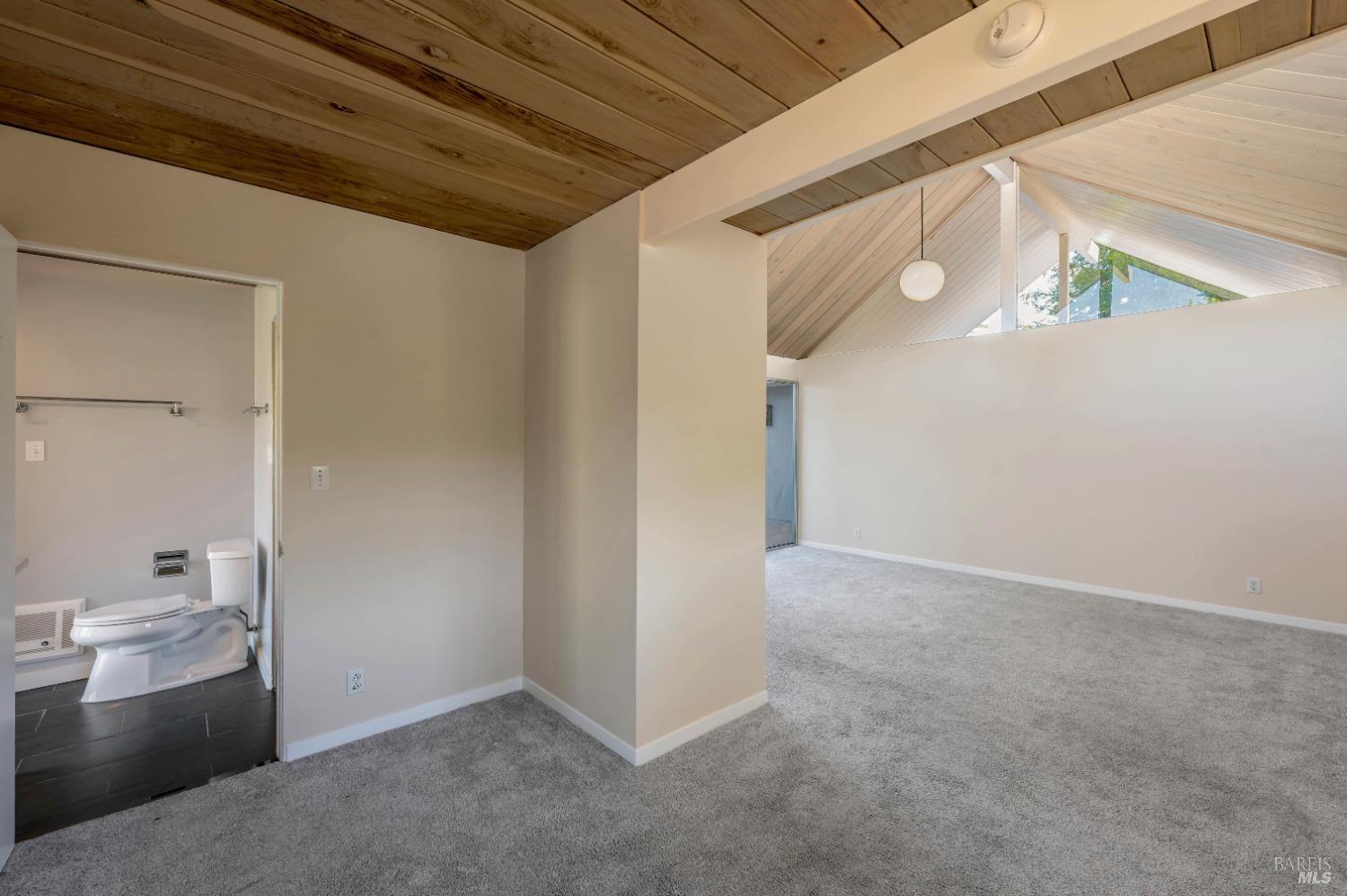 Detail Gallery Image 28 of 43 For 22 Catskill Ct, San Anselmo,  CA 94960 - 3 Beds | 2/1 Baths