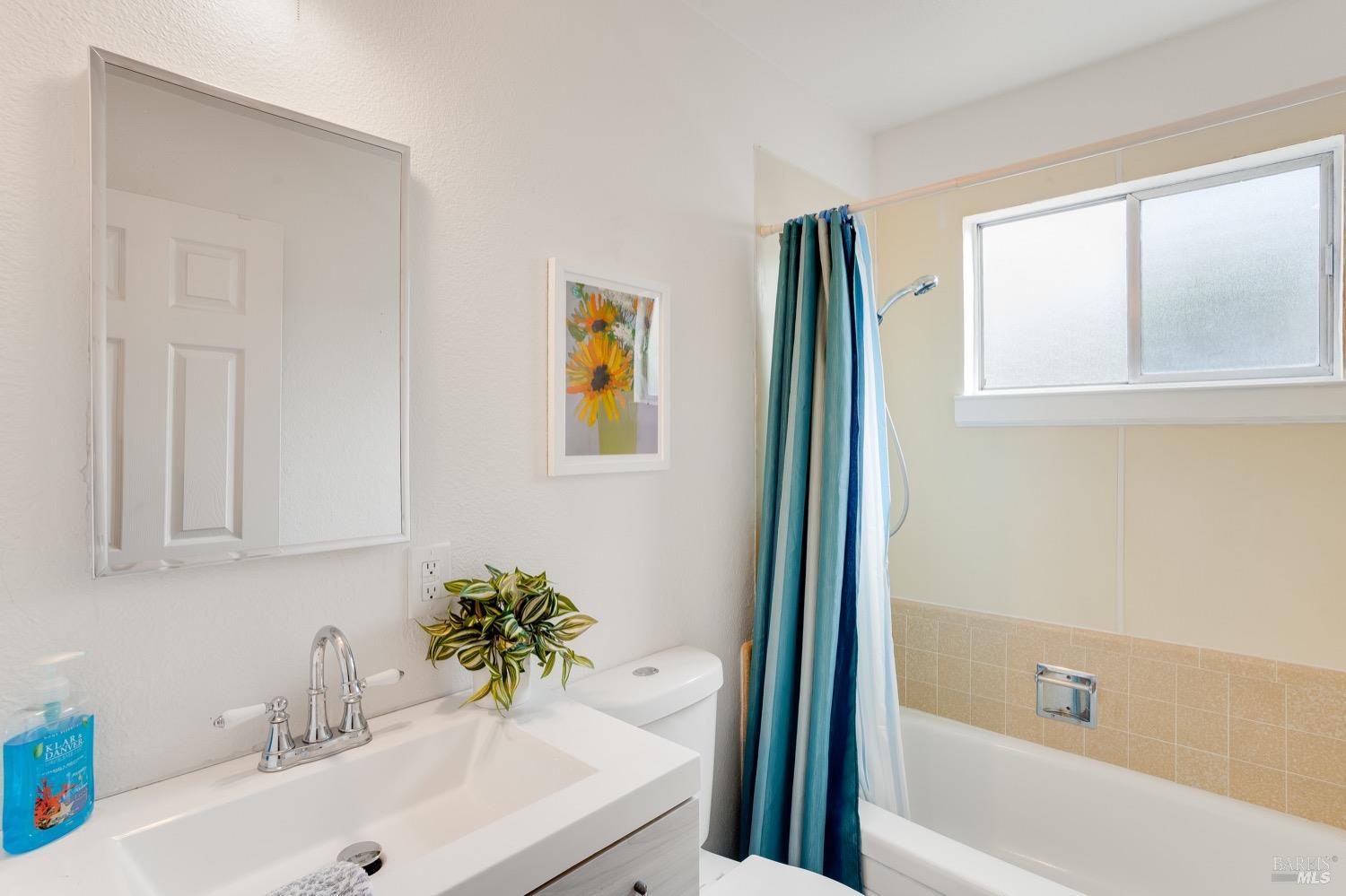 Detail Gallery Image 65 of 75 For 1404 Sherman Dr, Benicia,  CA 94510 - 3 Beds | 2 Baths