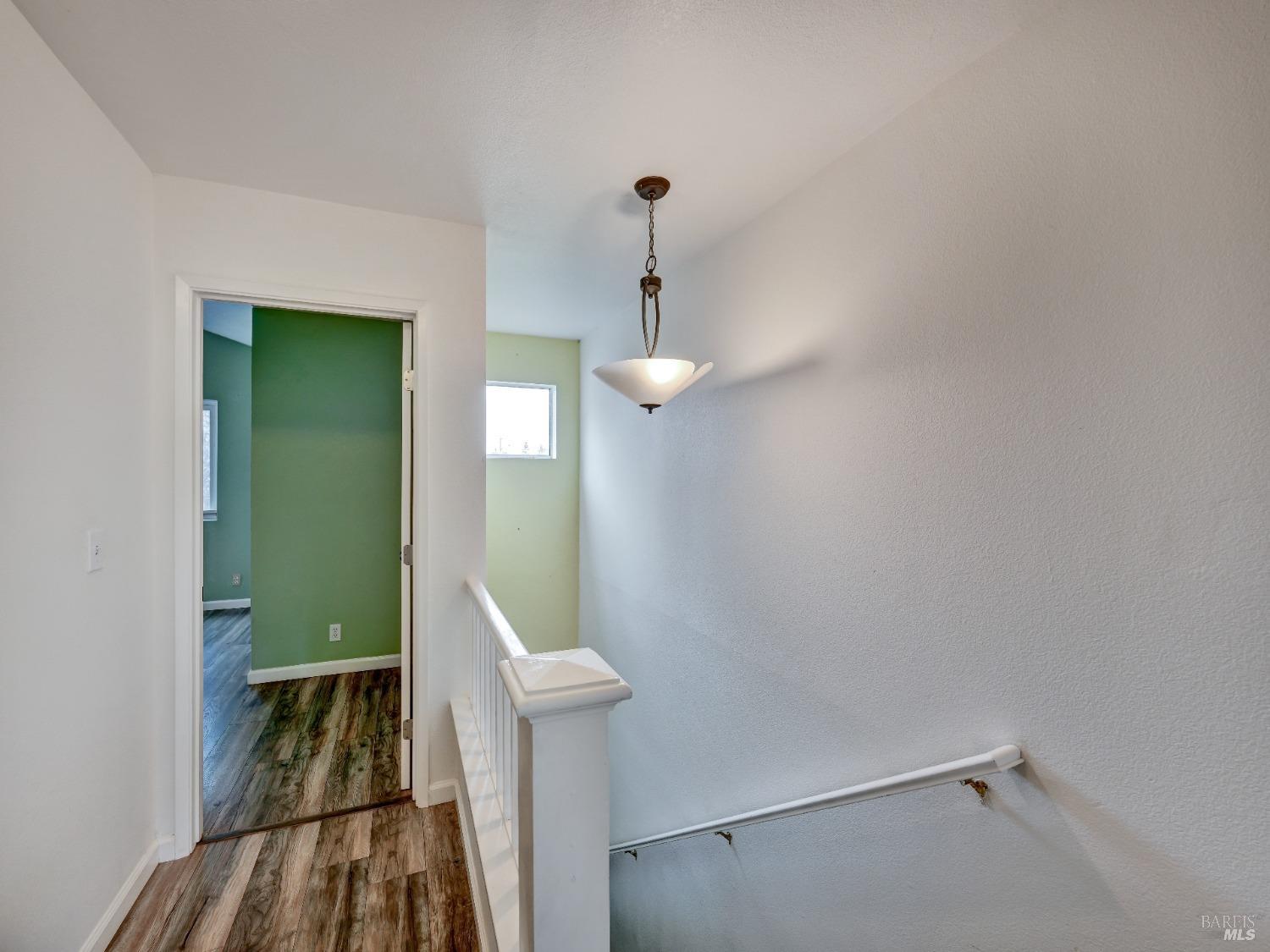 Detail Gallery Image 15 of 27 For 964 Lodi St, Santa Rosa,  CA 95401 - 3 Beds | 2/1 Baths