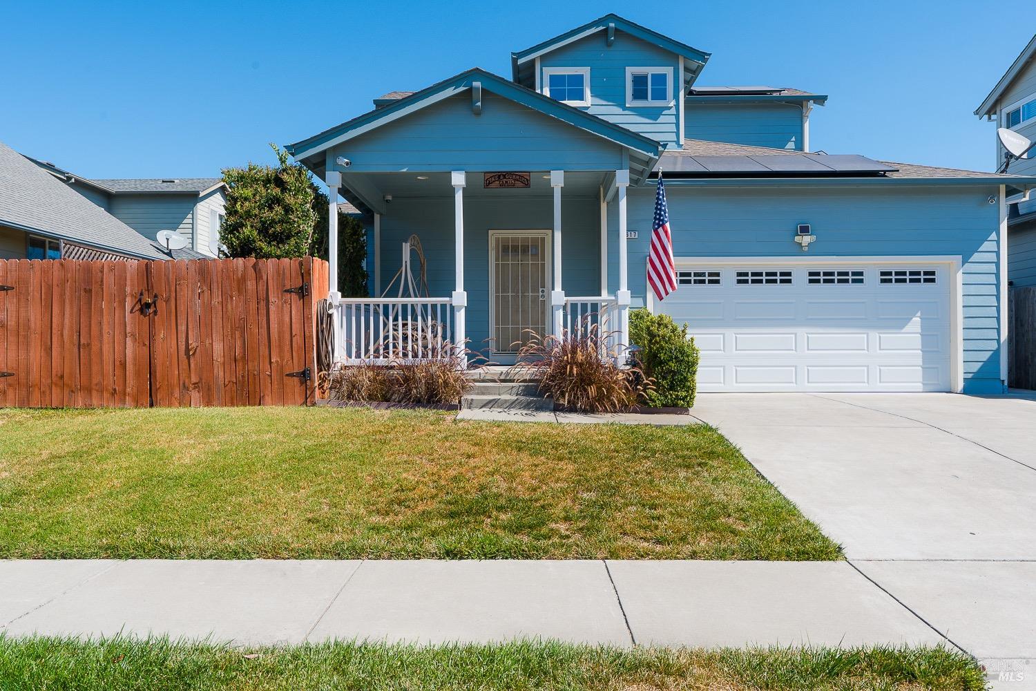 Detail Gallery Image 1 of 47 For 1617 Clover Ln, Santa Rosa,  CA 95401 - 4 Beds | 2/1 Baths