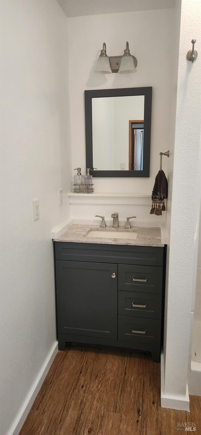 Detail Gallery Image 14 of 23 For 5967 Grove St, Lucerne,  CA 95458 - 2 Beds | 1 Baths