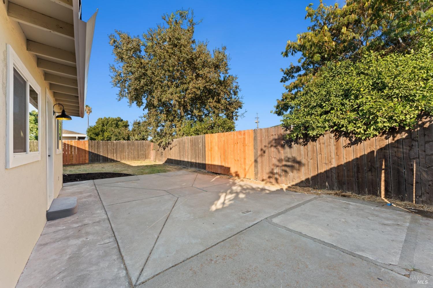 Detail Gallery Image 38 of 41 For 2509 Kennedy Way, Antioch,  CA 94509 - 3 Beds | 2 Baths