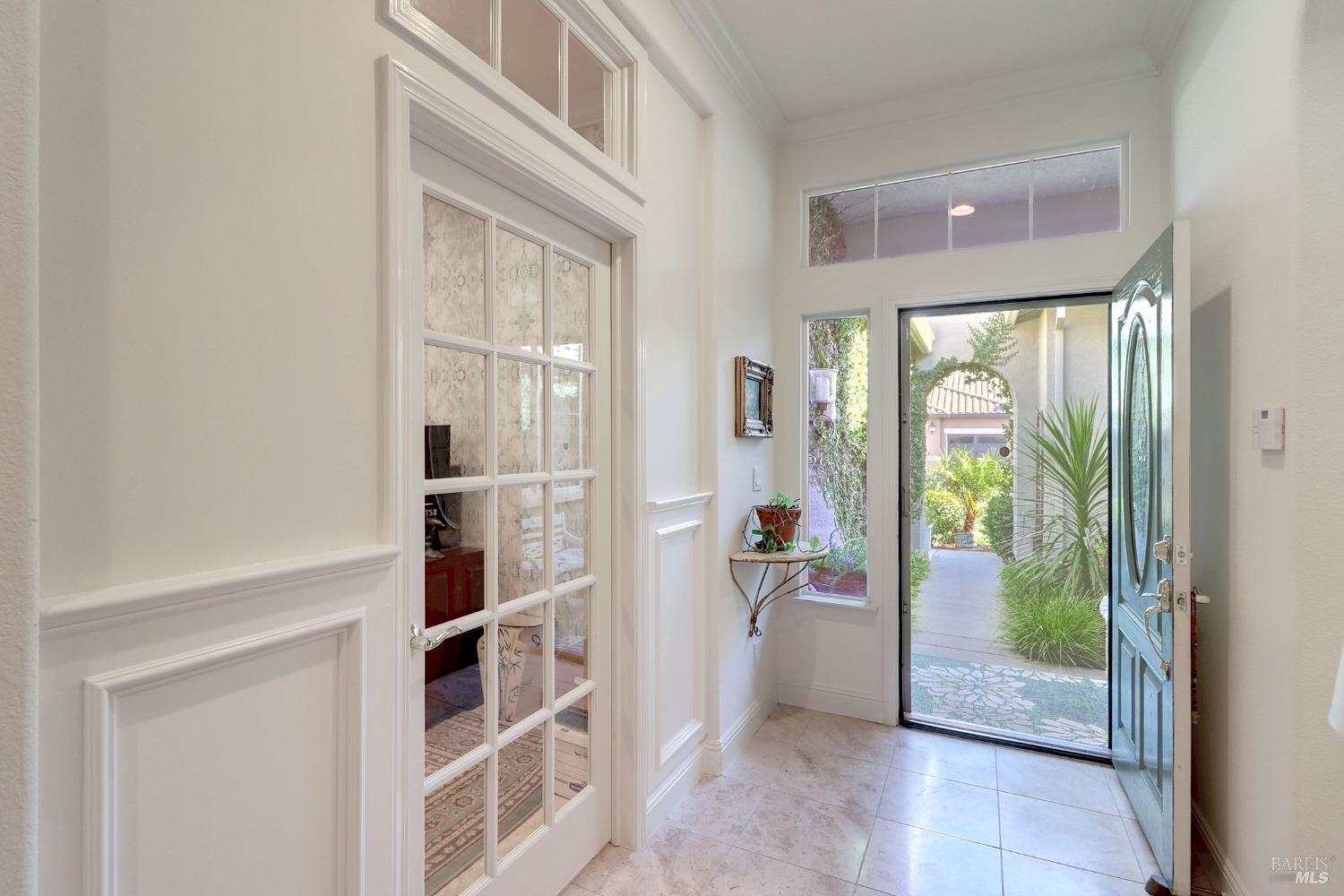 Detail Gallery Image 10 of 98 For 201 Riviera Dr, Rio Vista,  CA 94571 - 3 Beds | 2/1 Baths