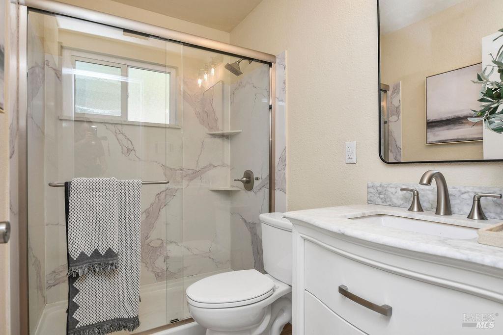 Detail Gallery Image 12 of 25 For 545 Warford Ave, Vallejo,  CA 94591 - 3 Beds | 1 Baths