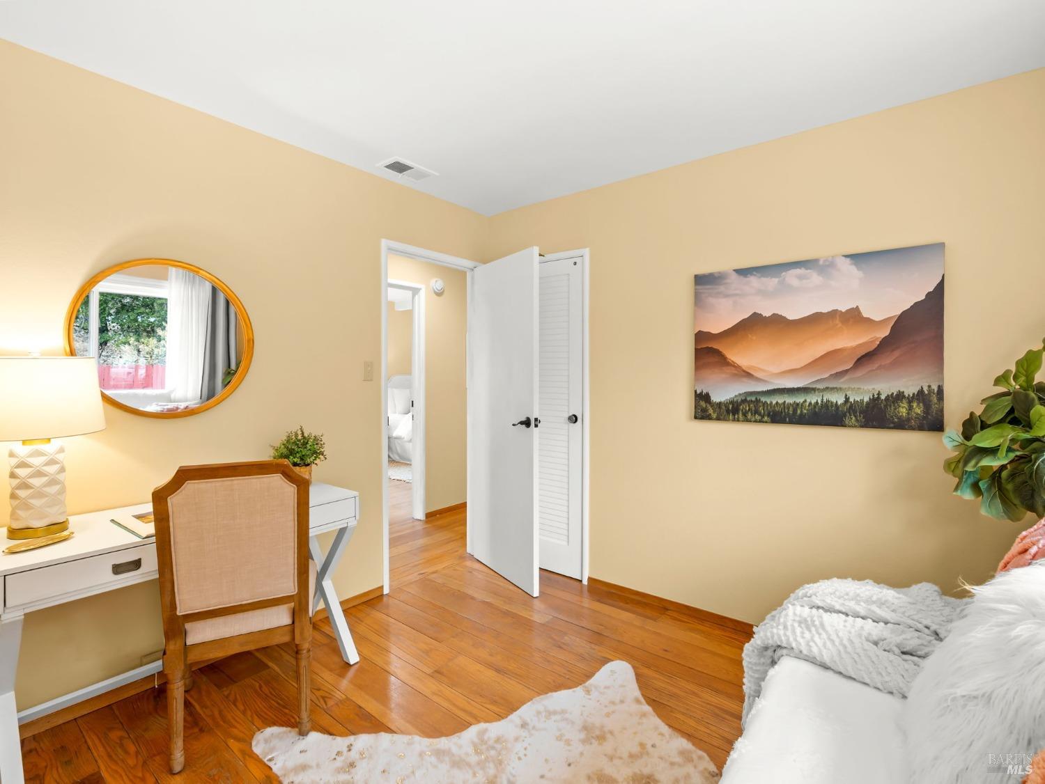 Detail Gallery Image 22 of 55 For 256 Adobestone Ct, San Rafael,  CA 94903 - 3 Beds | 2 Baths