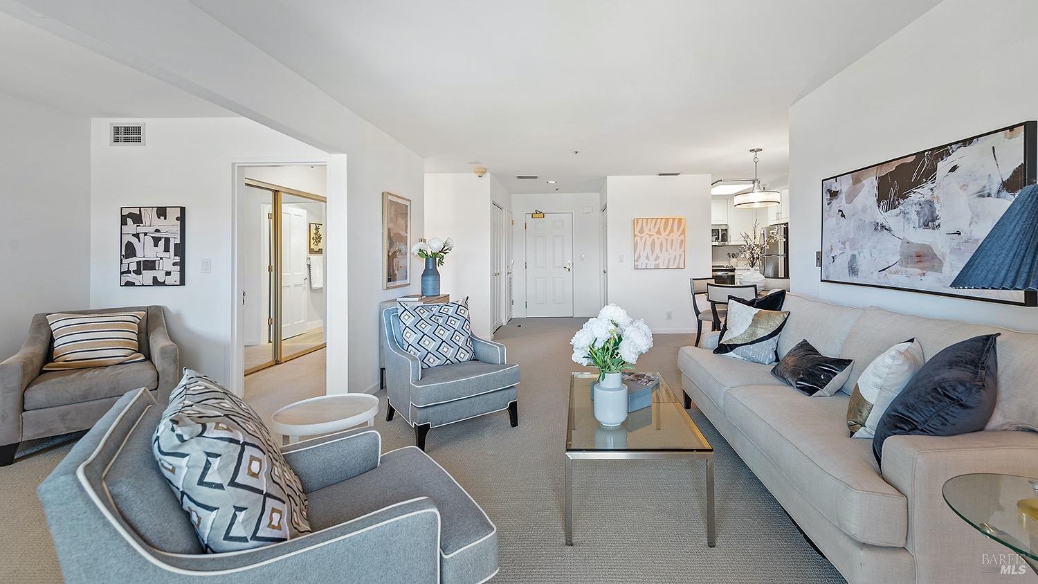 Detail Gallery Image 10 of 34 For 100 Thorndale Dr #314,  San Rafael,  CA 94903 - 2 Beds | 2 Baths