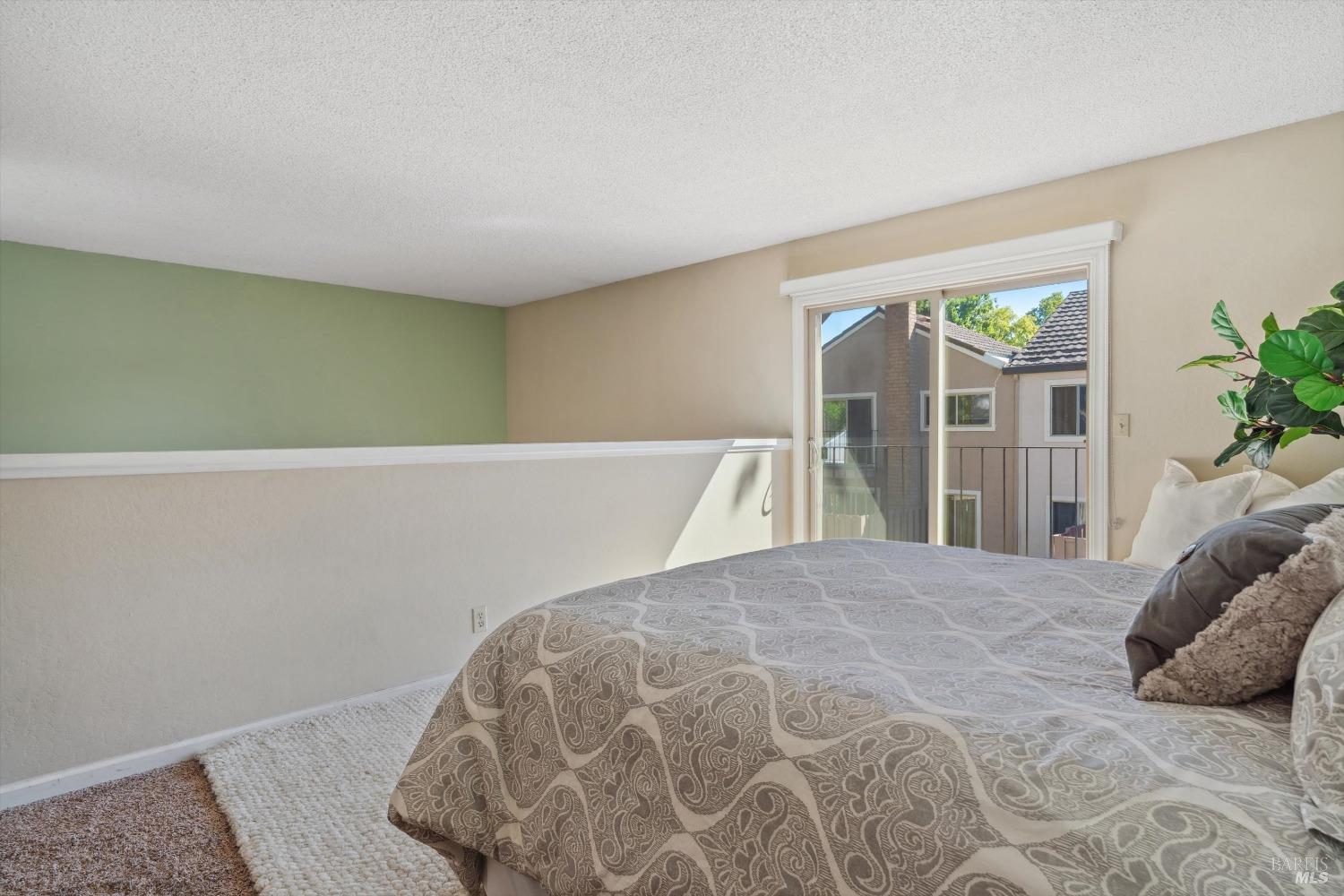 Detail Gallery Image 22 of 30 For 2530 Wickham Pl, Santa Clara,  CA 95051 - 2 Beds | 1/1 Baths