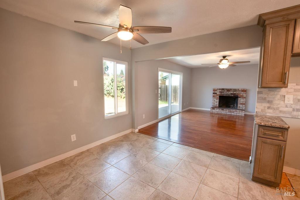 Detail Gallery Image 10 of 34 For 64 Lemonwood Way, Suisun City,  CA 94585 - 4 Beds | 2 Baths