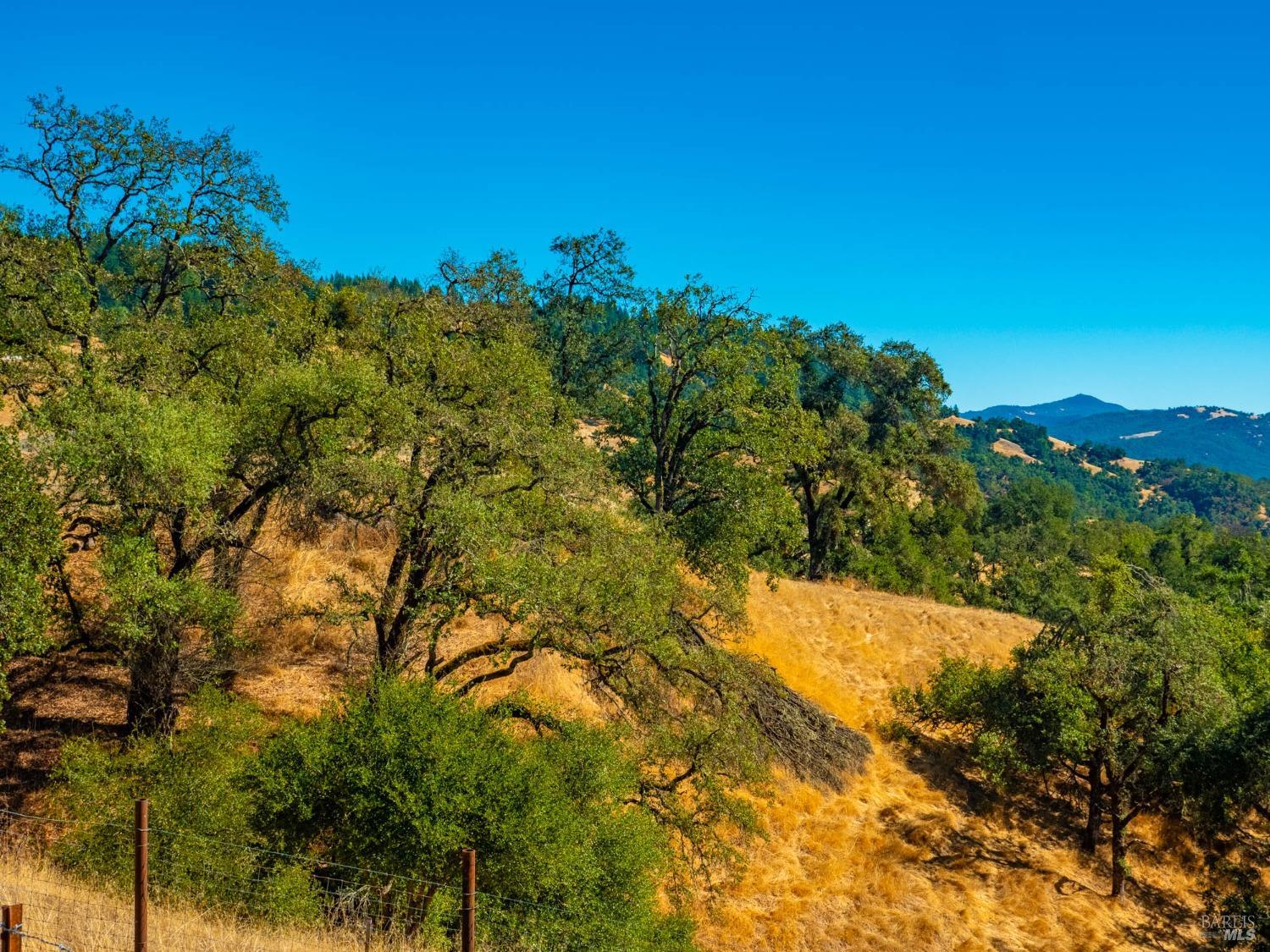 Detail Gallery Image 66 of 81 For 35010 Highway 128 Unkn, Cloverdale,  CA 95425 - 2 Beds | 1/1 Baths