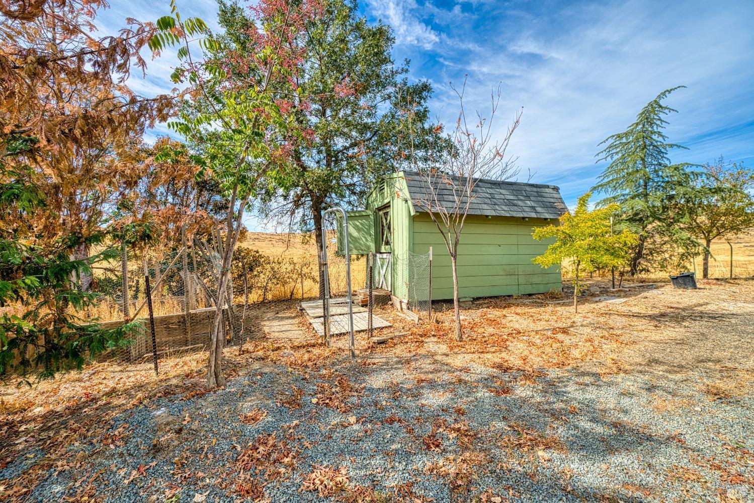 Detail Gallery Image 66 of 73 For 4528 Hill Rd, Lakeport,  CA 95453 - 3 Beds | 2/1 Baths