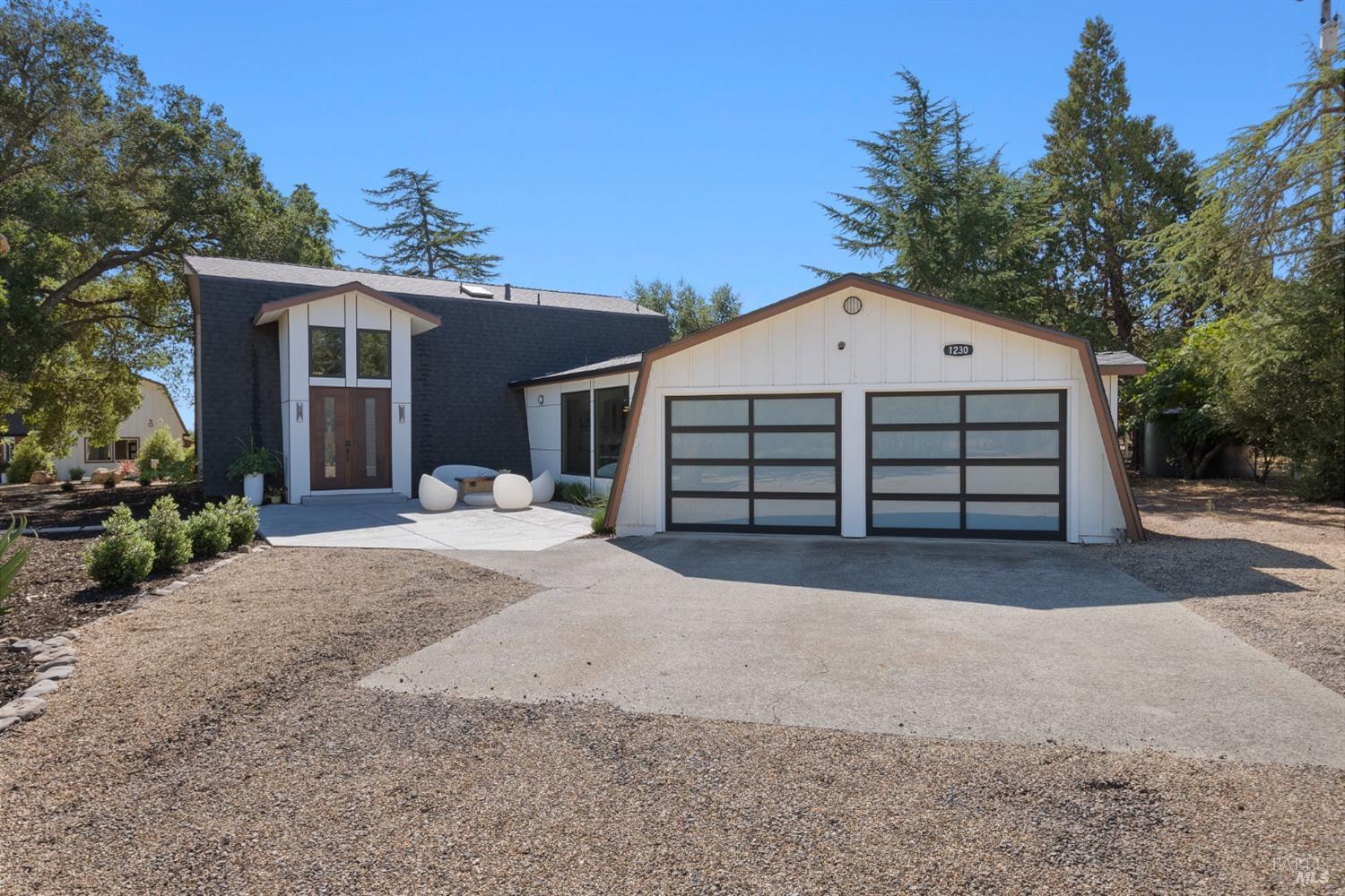 Detail Gallery Image 83 of 93 For 1230 Fowler Creek Rd, Sonoma,  CA 95476 - 5 Beds | 6/2 Baths