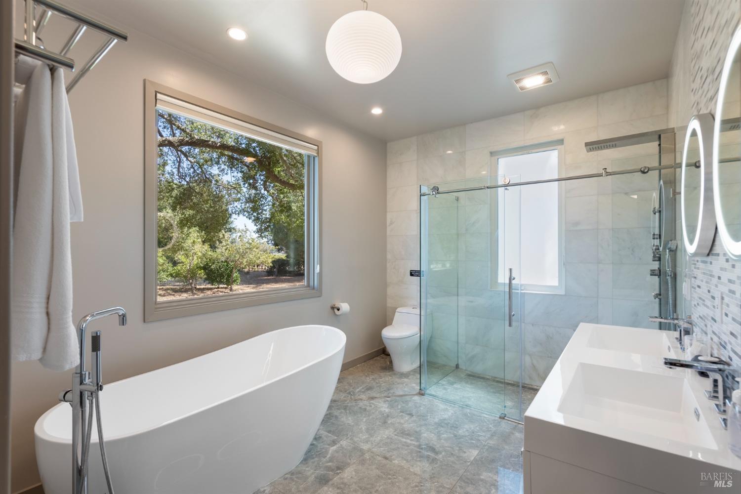 Detail Gallery Image 30 of 93 For 1230 Fowler Creek Rd, Sonoma,  CA 95476 - 5 Beds | 6/2 Baths