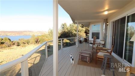 Detail Gallery Image 10 of 40 For 10710 Point Lakeview Rd, Kelseyville,  CA 95451 - 4 Beds | 2 Baths