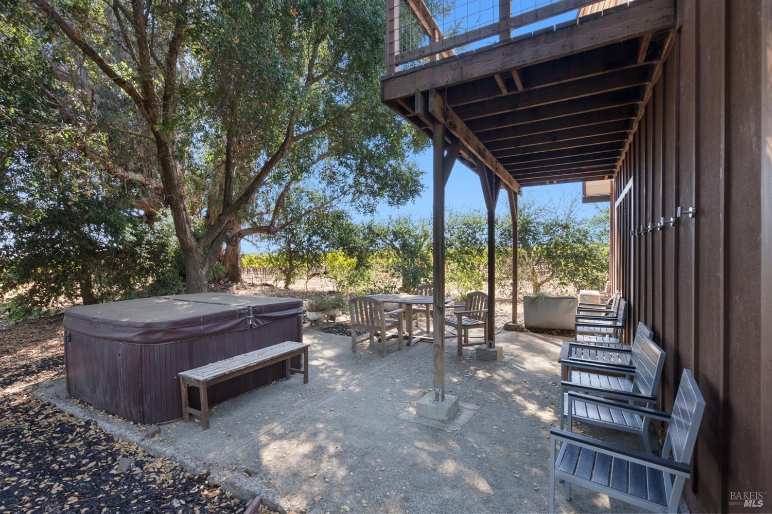 Detail Gallery Image 47 of 93 For 1230 Fowler Creek Rd, Sonoma,  CA 95476 - 5 Beds | 6/2 Baths