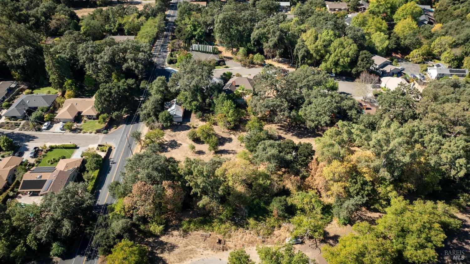 Detail Gallery Image 27 of 37 For 401 Petaluma Ave, Sonoma,  CA 95476 - 2 Beds | 1 Baths